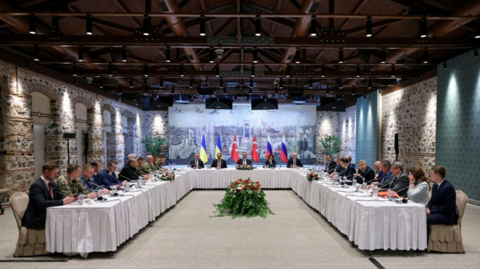 R&uacute;ssia e Ucr&acirc;nia concordam em trocar prisioneiros jovens e feridos