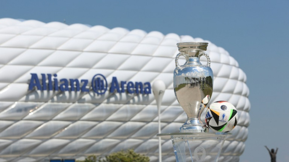 Est&aacute;dio de Munique mostrar&aacute; cores do arco-&iacute;ris em 22 e 23 de junho na Eurocopa