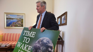 For the 280th time, senator urges US to 'wake up' on climate