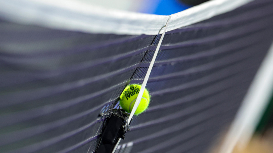 Dalla Cina il robot umanoide capace di giocare a tennis