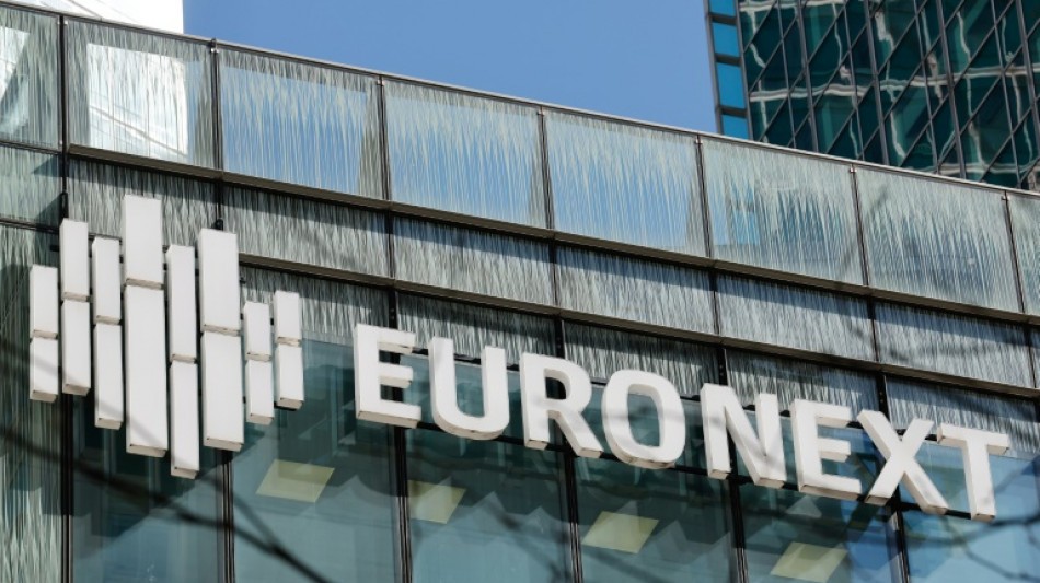 Les Bourses europ&eacute;ennes concluent une semaine de gains