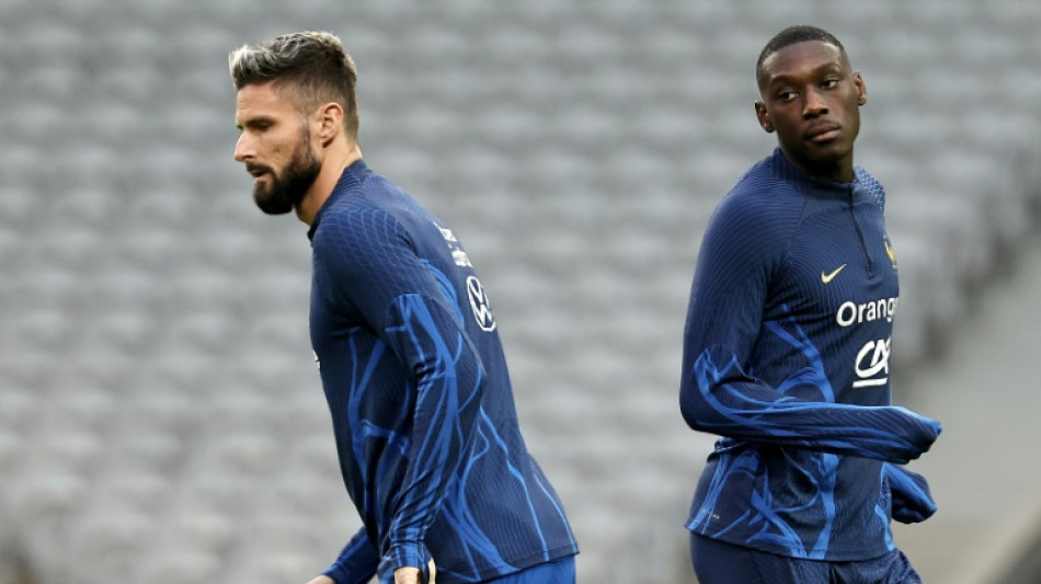 Equipe de France: contre Gibraltar et la Gr&egrave;ce, un fauteuil pour trois pointes