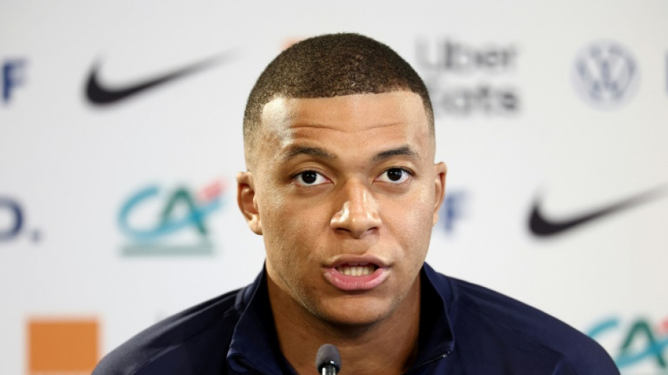 Mbapp&eacute; se diz 'libertado e aliviado' ap&oacute;s acerto com Real Madrid
