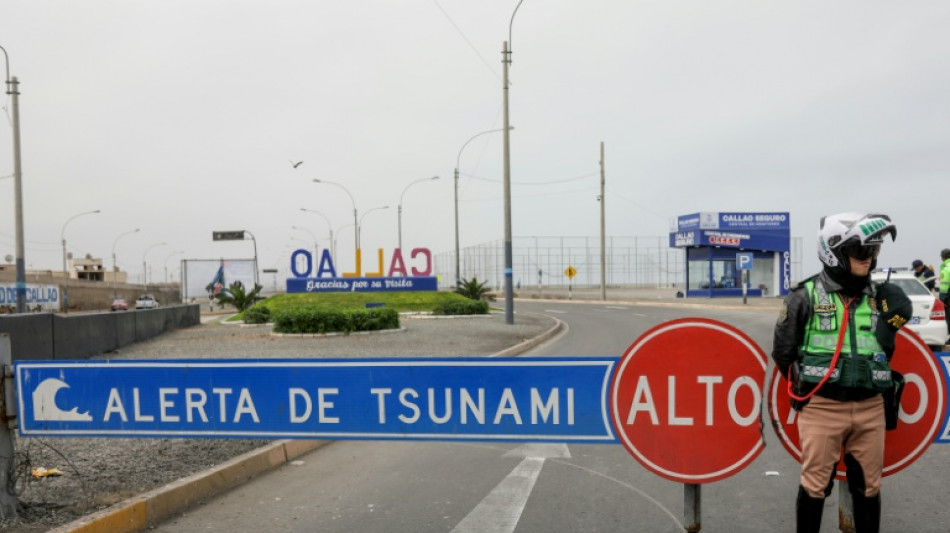 Millones regresan a sus casas tras levantarse alertas de tsunami en el Pacífico