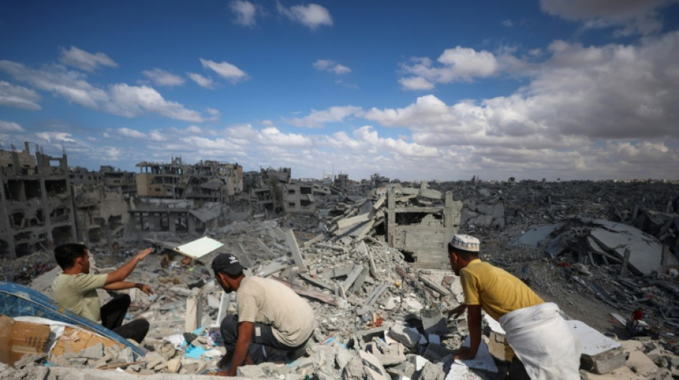 A busca extenuante por corpos sob os escombros em Gaza