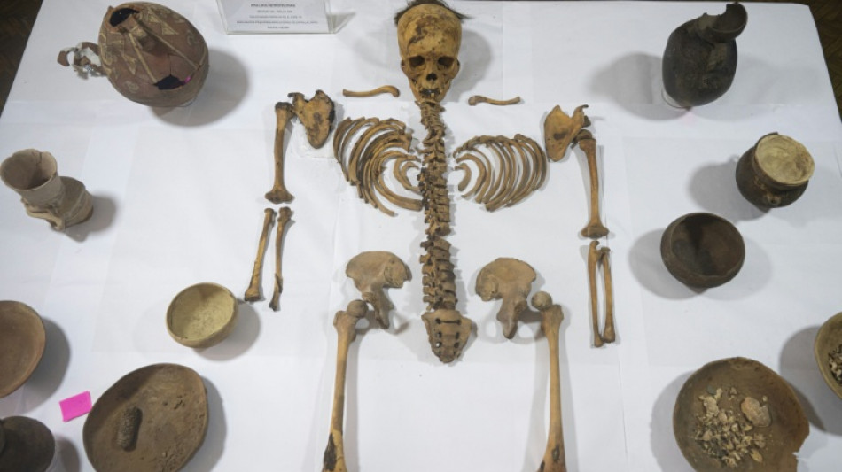 Una momia de más de mil años descubierta de forma fortuita en Lima por obreros de gas