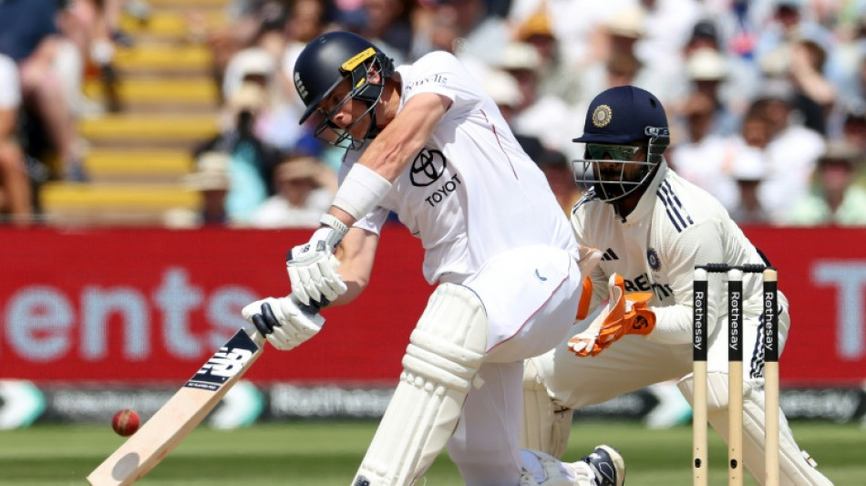 Smith and Brook tons lead England revival against India in second Test