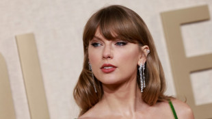 Taylor Swift eyes record at Grammys as women take center stage