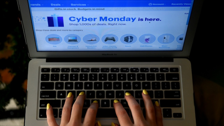 Online-Bewertungen: Verbraucherschützer kritisieren mangelnde Transparenz