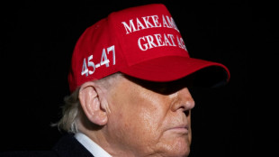 Projeto de lei orçamentária de Trump encara árduos debates no Senado