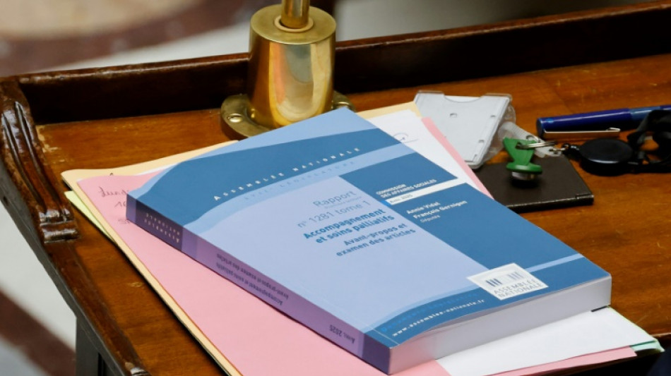 Fin de vie: les d&eacute;put&eacute;s entament l'examen du volet "soins palliatifs" dans l'h&eacute;micycle