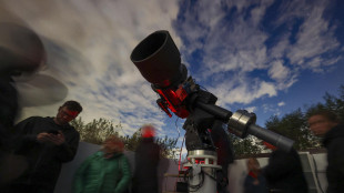 La luna di Giove Io emette più calore del previsto