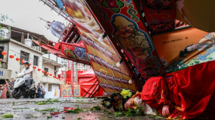 Typhoon Champi knocks out power to thousands in Taiwan