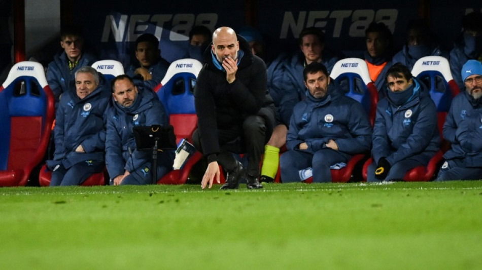 City volta a trope&ccedil;ar e fica no empate com Crystal Palace na Premier League