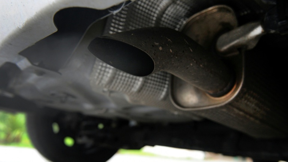 UE busca flexibilizar proibi&ccedil;&atilde;o da venda de carros novos a gasolina e diesel a partir de 2035