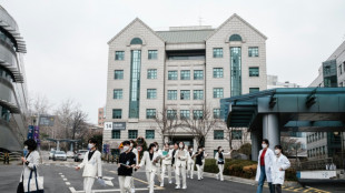 Seoul allocates new medical school slots despite doctors' strike