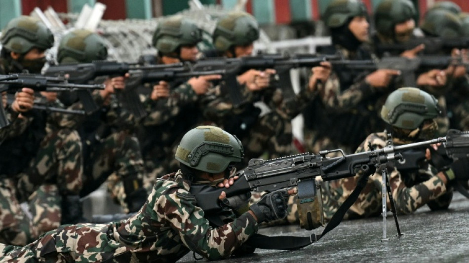 Népal: l'ex-cheffe de la Cour suprême à la tête du pays  jusqu'à des élections