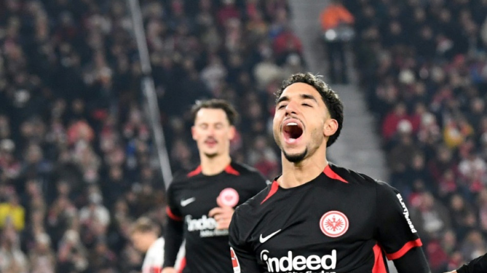 Eintracht Frankfurt vence Stuttgart fora de casa no Campeonato Alem&atilde;o