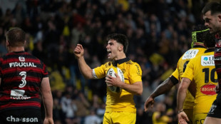 Top 14: La Rochelle corrige Toulouse et reste en course pour la qualification