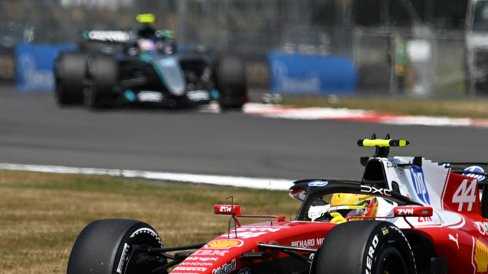 F1: Inghilterra; Antonelli vince la gara sprint, seconda la Ferrari di Hamilton