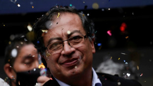 Colombia's presidential favorite apologizes for drunken speech