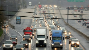 Green truckin': US finalizes new heavy-vehicle pollution standards