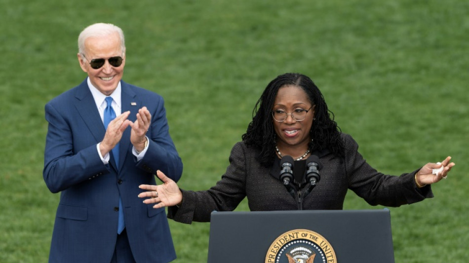 Biden espera cobrar impulso tras el nombramiento hist&oacute;rico en la Corte Suprema