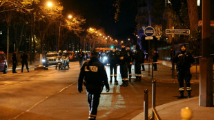 Un atacante mata a una persona en Par&iacute;s presuntamente al grito de "Al&aacute; es grande" 