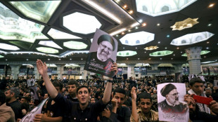La foule se rassemble à Téhéran pour les funérailles du président Raïssi