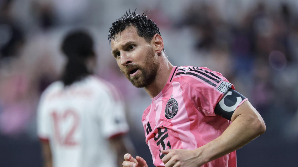 Calcio: Messi segna la rete numero 100 con l'Inter Miami