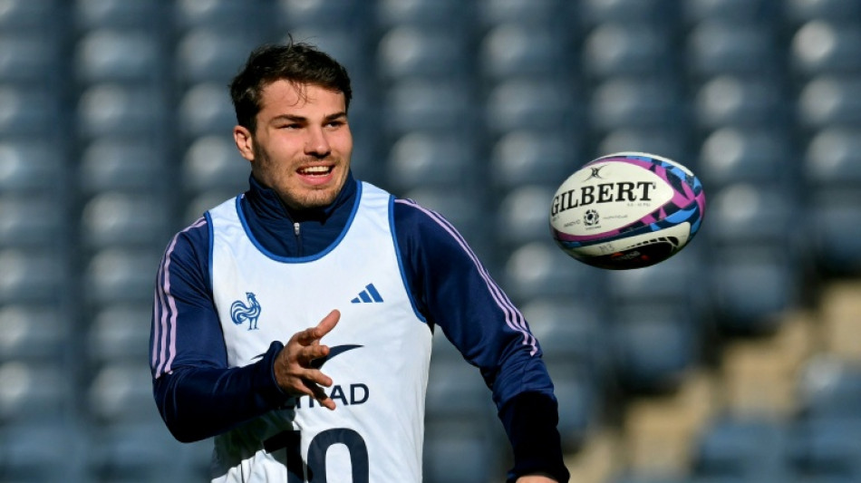 Dupont says France must forget Six Nations title talk against Scotland 
