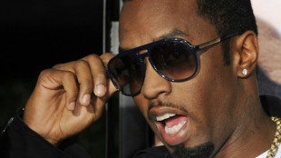 Jurado en juicio a "Diddy" Combs cierra primer día de deliberación sin veredicto