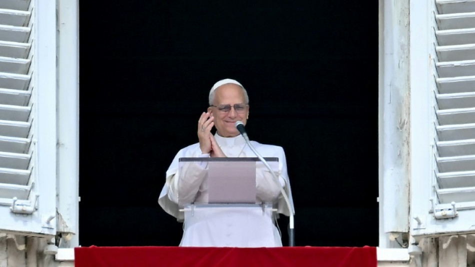 Gläubige feiern Leo XIV. an seinem 70. Geburtstag