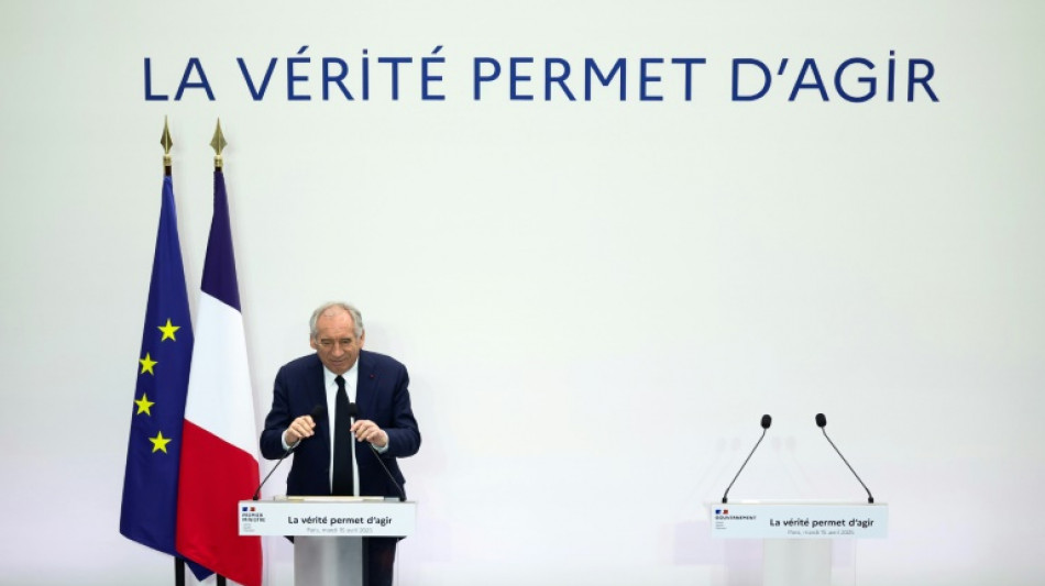 Dette: Bayrou présente un sombre "diagnostic" aux Français mais reste discret sur ses remèdes