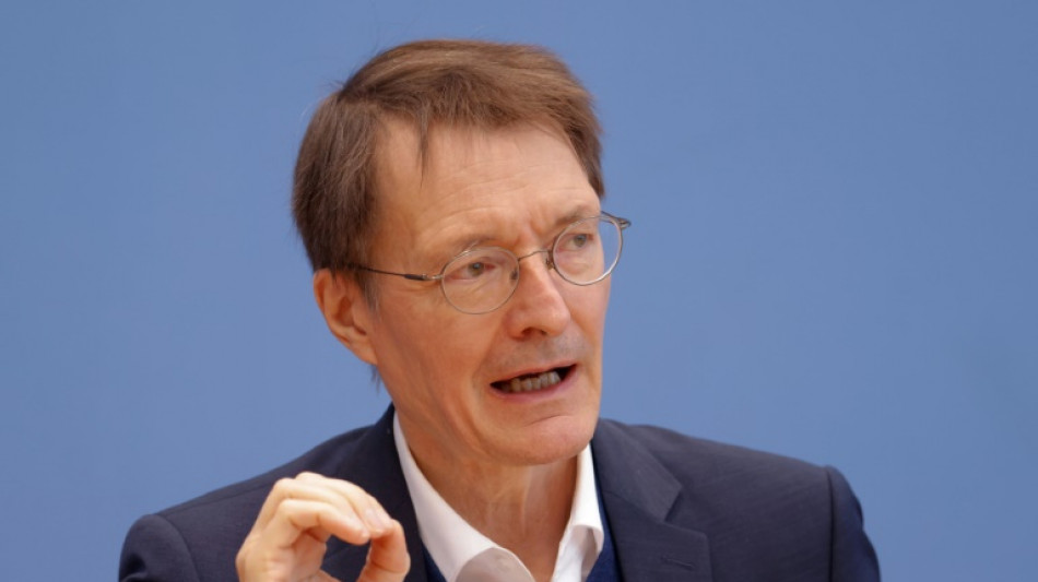 Bundesgesundheitsminister Lauterbach vermisst seinen Tischtennisverein in Köln