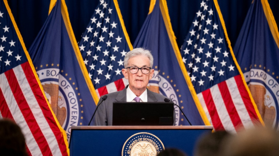 US stocks rise after dovish Fed minutes 