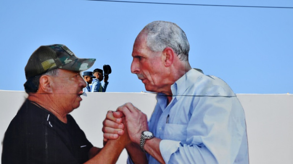 Hondureños intentan descifrar la trama de la intervención de Trump en elecciones