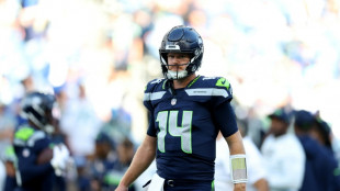 Seahawks beat Patriots again in NFL opener