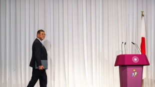 Primeiro-ministro japon&ecirc;s pretende renunciar ap&oacute;s desastre eleitoral