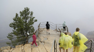 2 die in Grand Canyon flash flood, only 1 person unaccounted for 