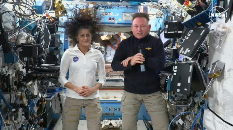 Dragon-Kapsel mit gestrandeten Astronauten zur Erde zur&uuml;ckgekehrt
