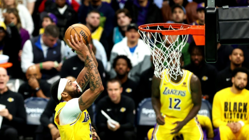 NBA: Cavaliers et Clippers sur leur lanc&eacute;e, Davis en mode triple double pour les Lakers