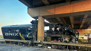 Acidente de &ocirc;nibus no interior de SP deixa 10 mortos e 42 feridos