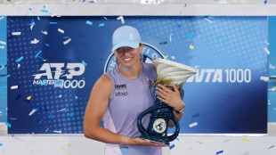 Swiatek sobe para 2ª posição no ranking da WTA; Bia Haddad volta ao Top 20