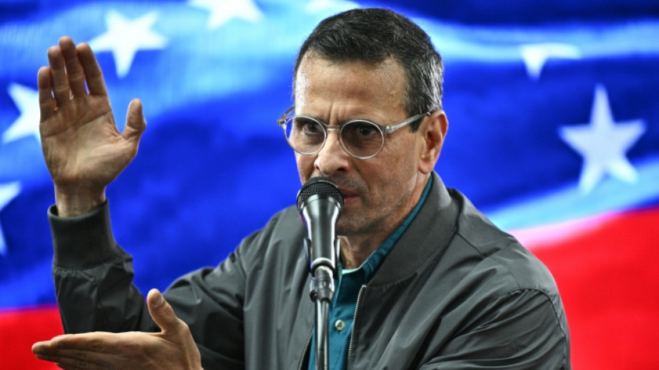 Opositor Capriles defende candidatura em elei&ccedil;&otilde;es da Venezuela e pede votos