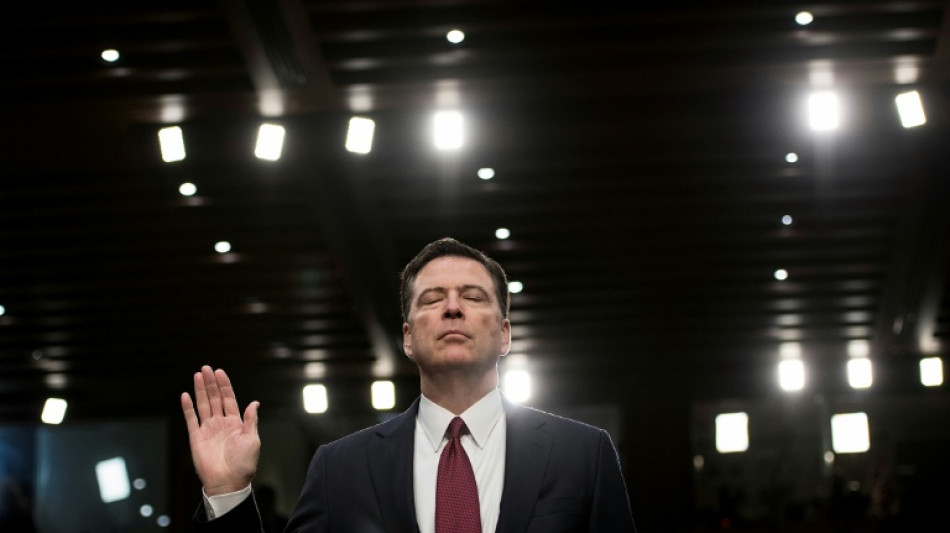 "Flic véreux": Trump s'attaque de nouveau à James Comey, ex-chef du FBI inculpé