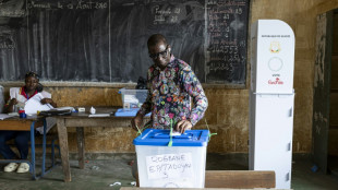 Guin&eacute;e: la nouvelle Constitution visant &agrave; la fin de la transition largement approuv&eacute;e