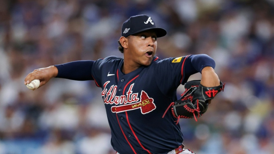 Braves rock Dodgers to level series, Brewers win thriller