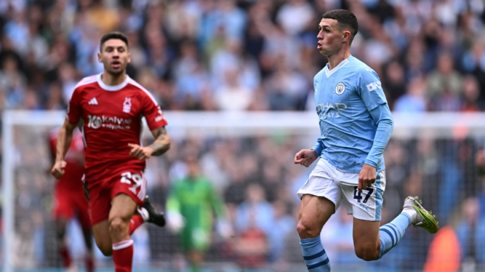 Angleterre: Manchester City s'impose &agrave; dix, United gagne enfin