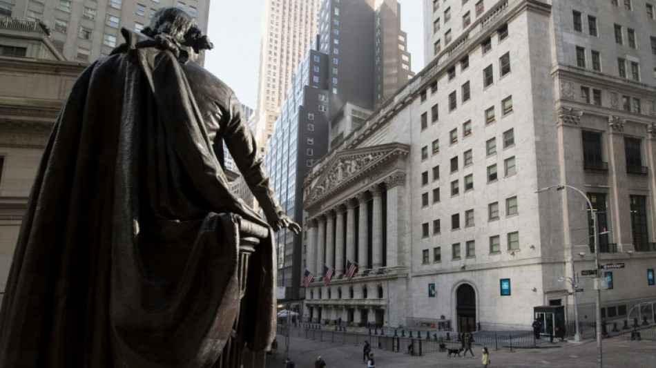Wall Street cl&ocirc;t timidement dans le vert apr&egrave;s quatre s&eacute;ances de pertes